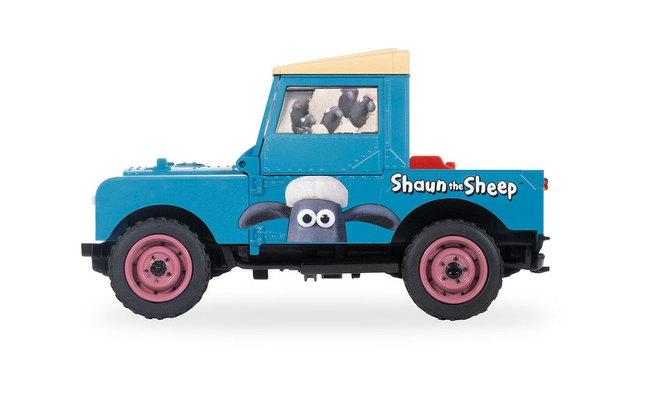 LAND ROVER SERIES 1 - SHAUN THE SHEEP 1/32 Scale Scalextric SCAC4543
