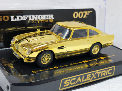 ASTON MARTIN DB5 - JAMES BOND - 60TH ANV 1/32 Scale Scalextric SCAC4550A
