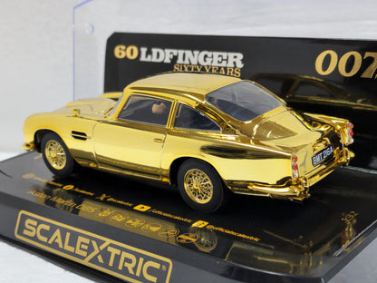 ASTON MARTIN DB5 - JAMES BOND - 60TH ANV 1/32 Scale Scalextric SCAC4550A
