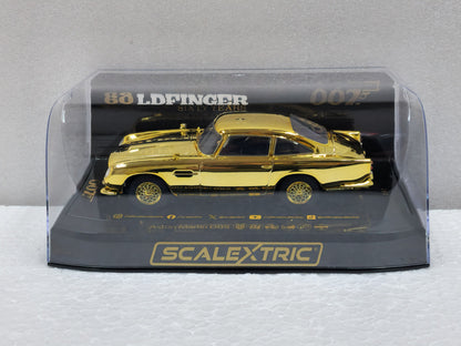 ASTON MARTIN DB5 - JAMES BOND - 60TH ANV 1/32 Scale Scalextric SCAC4550A