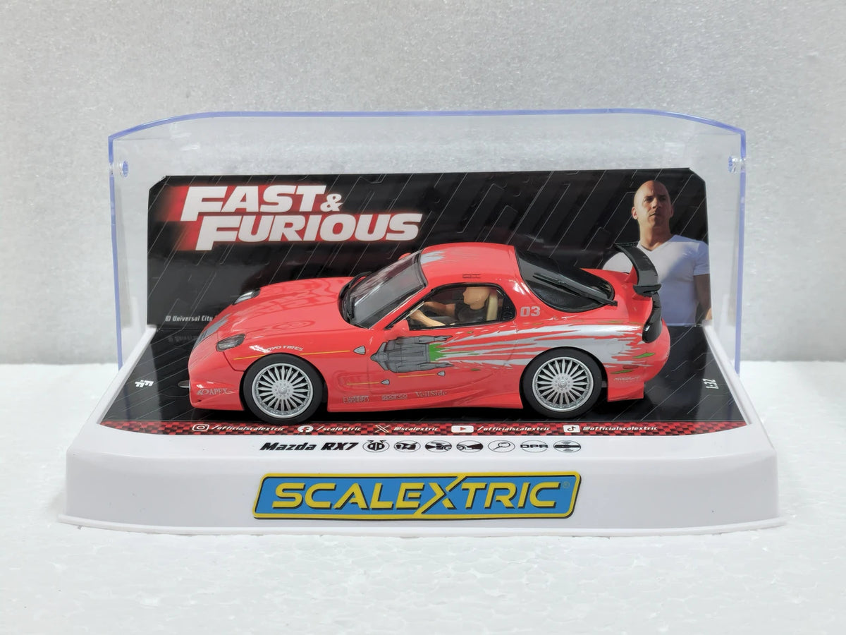 Mazda RX7 Fast & Furious Dom Toretto - 1/32 Scale - Scalextric - SCAC4592