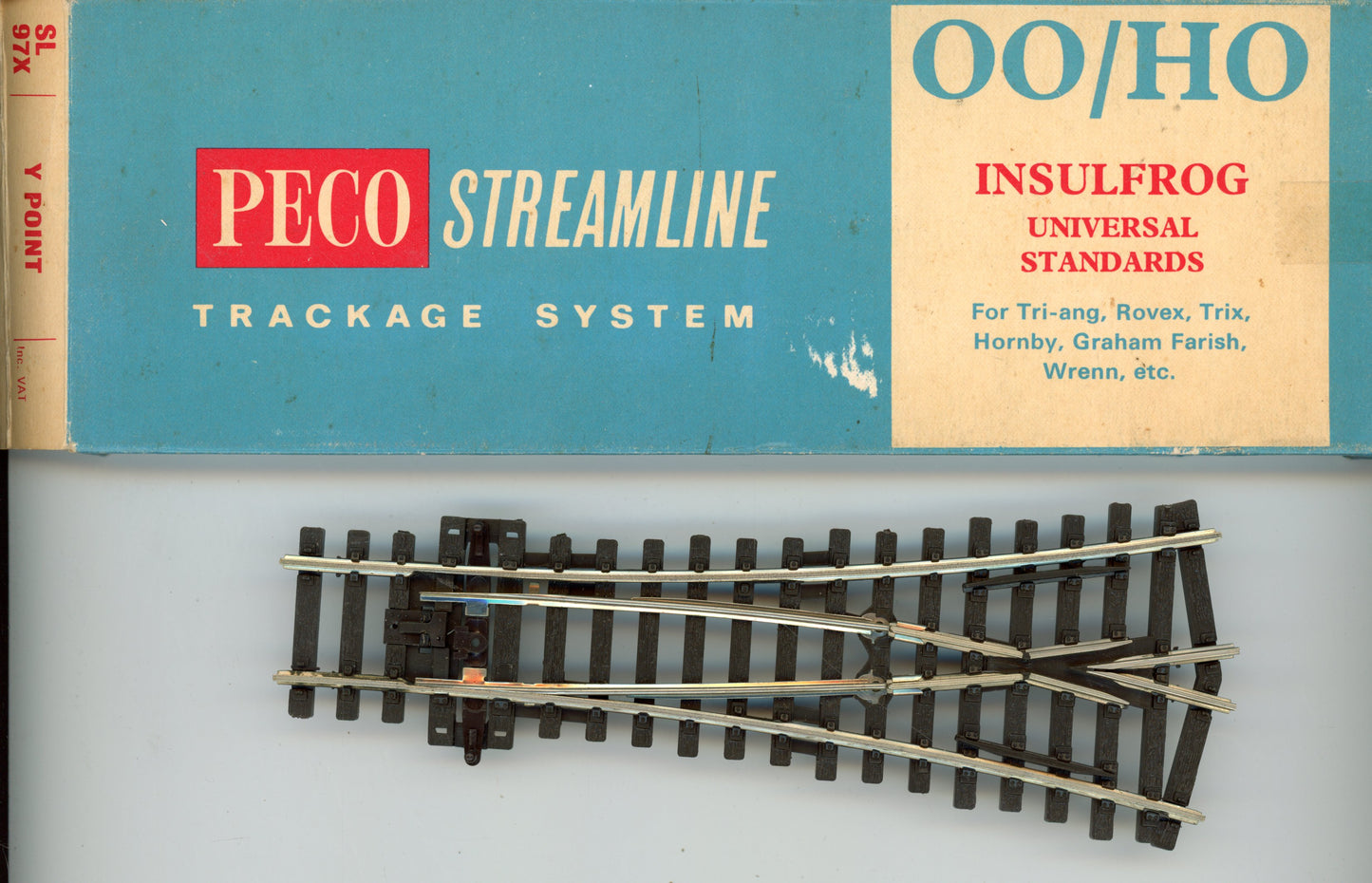 PECO Streamline Y Turnout - H0/00 Gauge SL97X