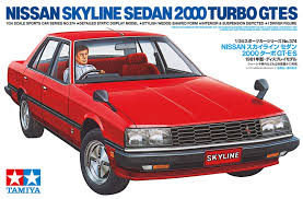 Nissan Skyline Sedan 2000 Turbo GT-ES - 1/24 Scale Tamiya 24374