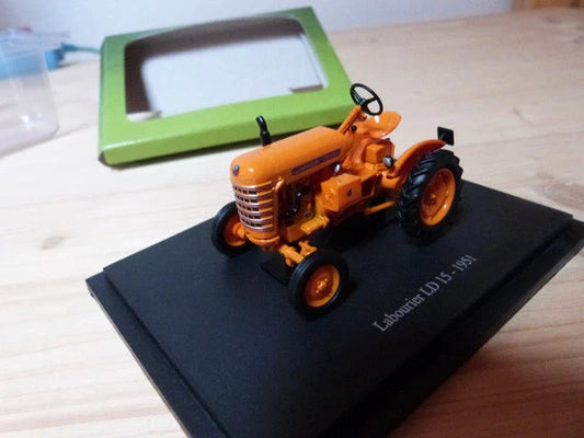 Labourier LD 15 Tractor 1951 - 1/43 Scale Universal Hobbies TAS018803
