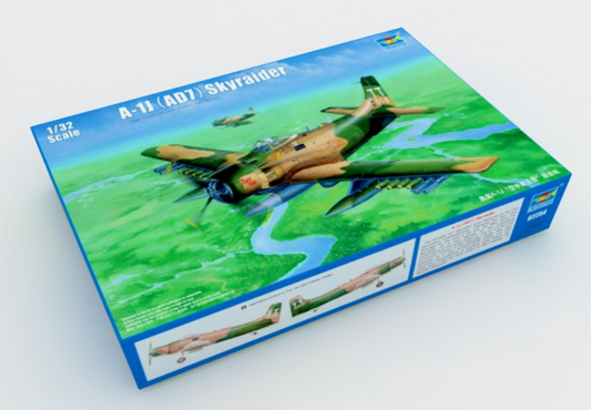 Douglas A-1J AD-7 Skyraider 1/32 Scale Trumnpeter 02254