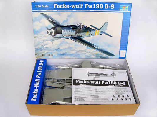 Focke-Wulf Fw.190 D-9 -  1/32 Scale Trumpeter 02411