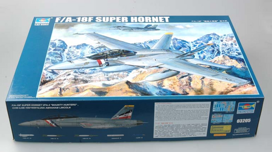 F/A-18F Super Hornet 1/32 Scale Trumpeterr 03205