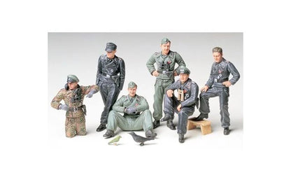 German Tank Crew at Rest 1/35 Scale Tamiya 35201
