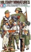German Soldiers at Field - 1/35 Scale Tamiya 35212