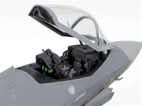 Lockhead Martin F-35A Lightning II 1/72 Scale Tamiya 60792