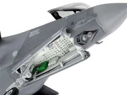 Lockhead Martin F-35A Lightning II 1/72 Scale Tamiya 60792