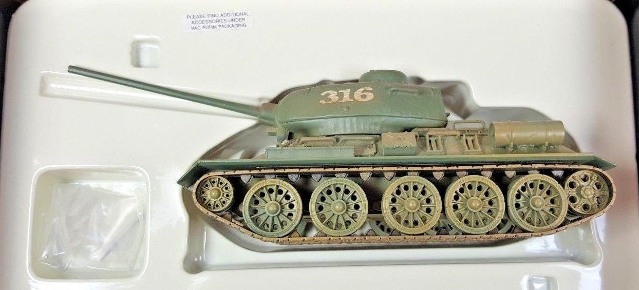 T34/85 Tank North Korean 109TH Tank Regiment 1/50 Scale Corgi US51601