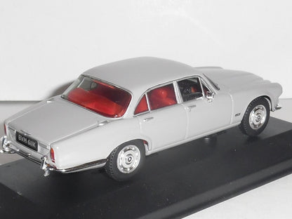 Jaguar XJ6 Series 1 4.2L SWB Manual Overdrive - 1/43 Scale Corgi VA08622