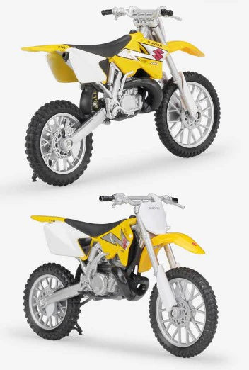 Suzuki RM250 - 1/18 Scale Welly 12801PW