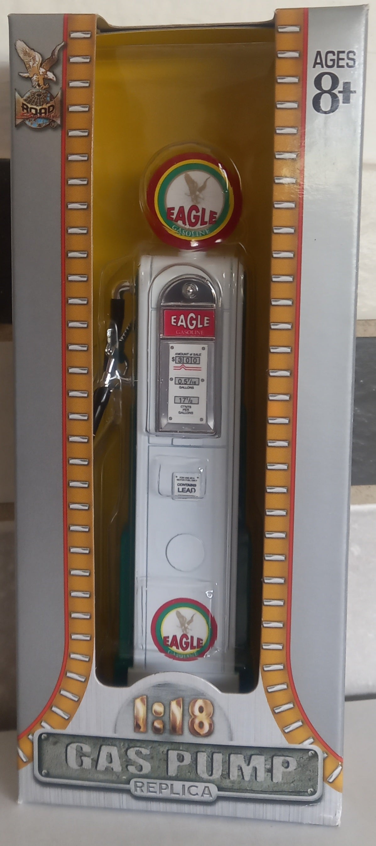 Eagle Gas Pump (Square) - 1/18 Scale Yat Ming YAT98611