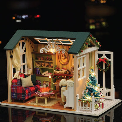 Holiday Times Cute Room Dollhouse CR8009
