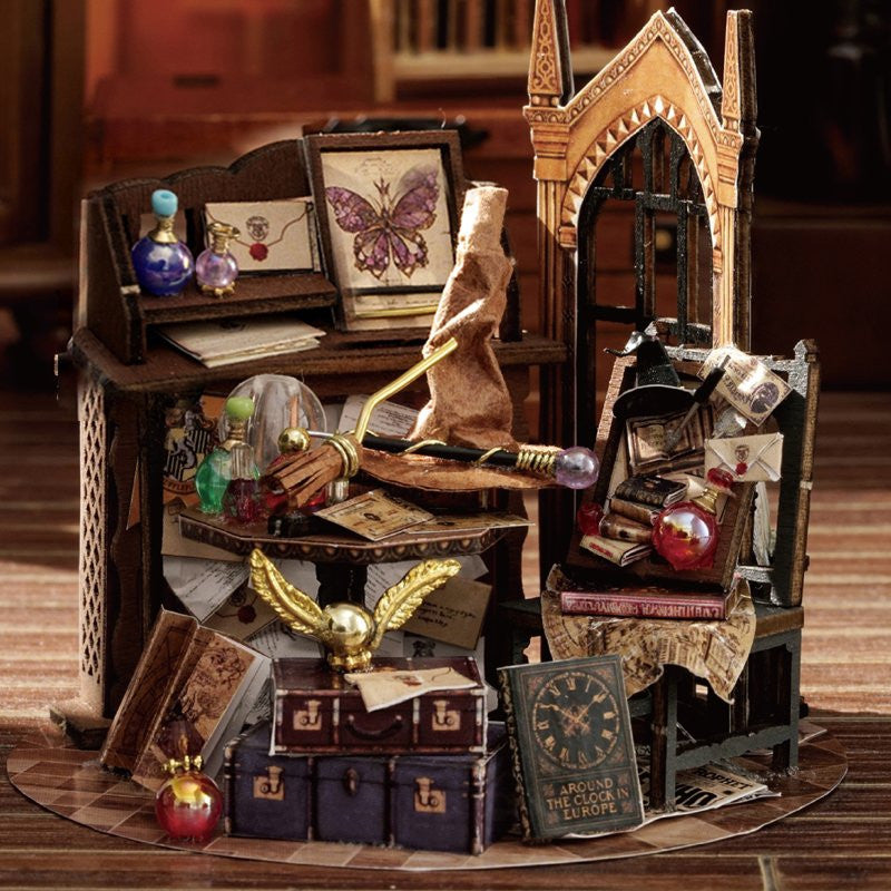 Magic Time Cute Room Dollhouse CRB-041