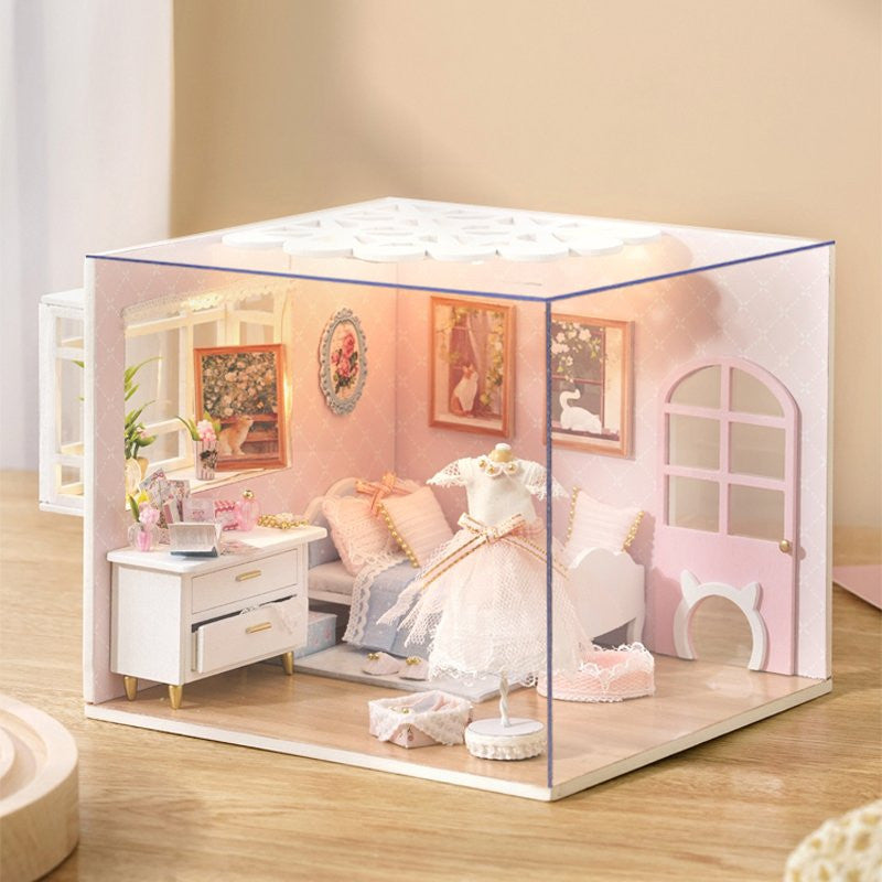 Enjoy the Life Cute Room Dollhouse CRH-024