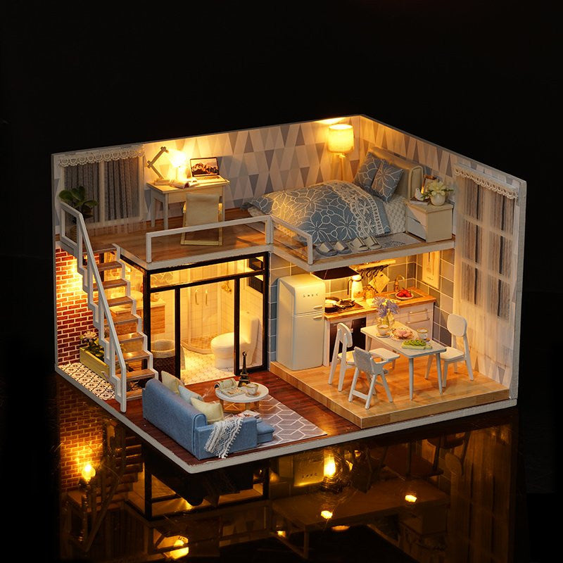 Blue Times Cute Room Dollhouse CRL-023