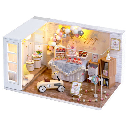 Camp Party Cute Room Dollhouse CRQT-010