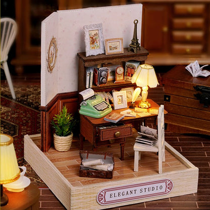 Elegant Studio Cute Room Dollhouse CRQT-031