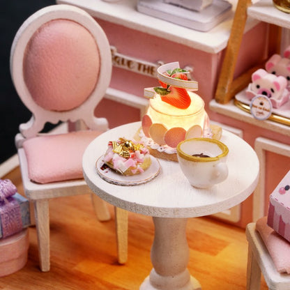 Sweet Talk Cute Room Dollhouse CRQT-032