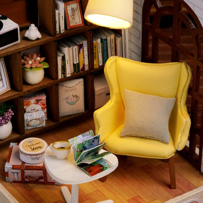 Leisurely Moment Cute Room Dollhouse CRQT-037