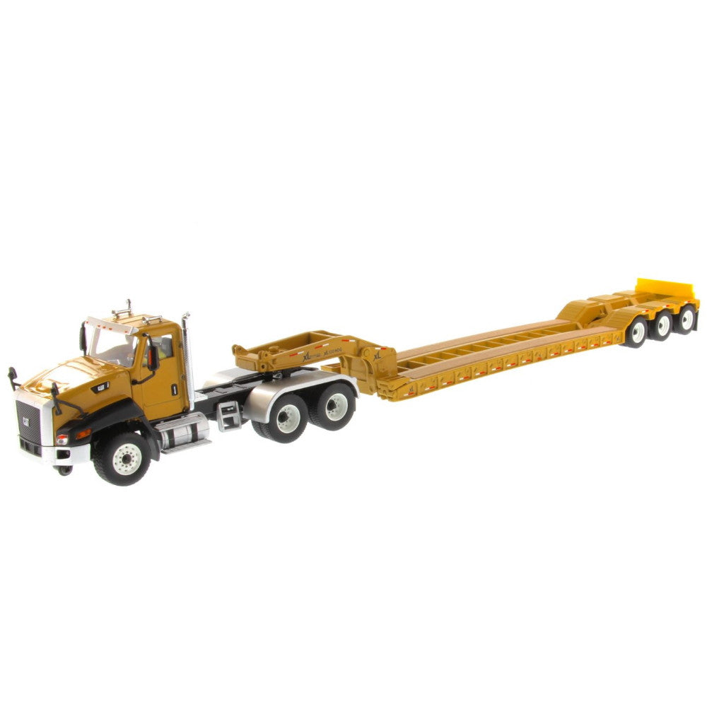 CAT CT660 Day Cab Tractor & XL120 HDG Trailer - 1/50 Scale Diecast Masters  DM85503