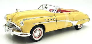 Buick Roadmaster Conv Rain Man 1988 C Babbitt Beige - 1/18 Scale - Greenlight - GR13616