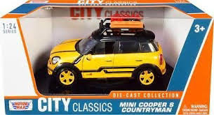 Mini Cooper S Countryman with Roof Rack Yellow - 1/24 Scale - MotortMax - MOT79752