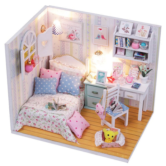 Adabelle's Room with light Pocohouze HDM013