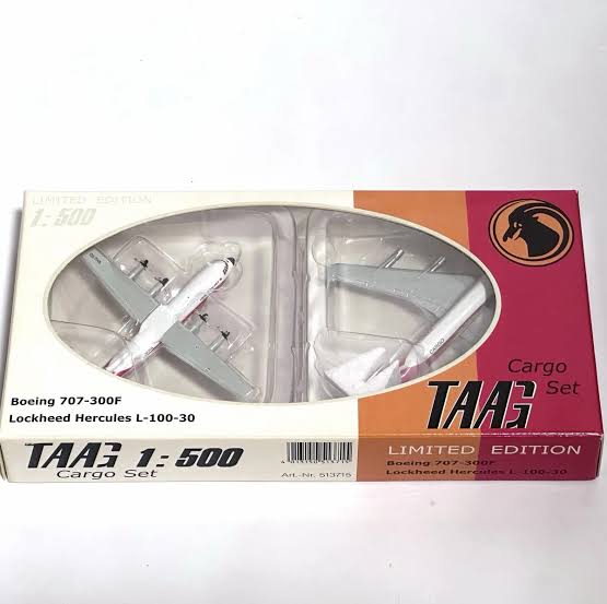 TAAG Angola Airlines Cargo Set - Lockheed L-100 & Boeing 707 - 1/500 Scale Herpa 513715