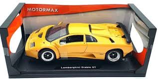 Lamborghini Diablo GT Yellow - 1/18 Scale - MotorMax - MOT73168