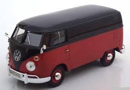 Volkswagen Type 2 (TI) Delivery Van Black/Red - 1/24 Scale - MotorMax - MOT79342BLK