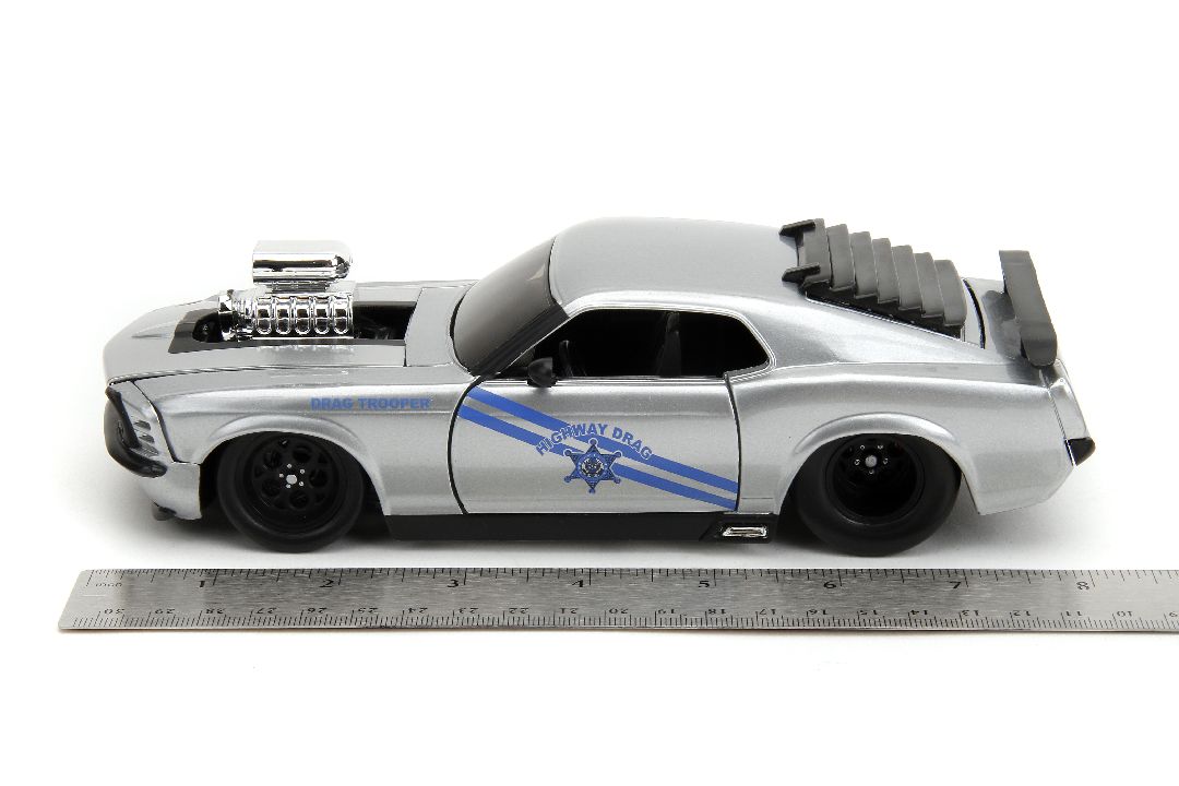 Ford Mustang Boss 429 with engine Blower Silver 1970 - 1/24 Scale - Jada - JAD35021