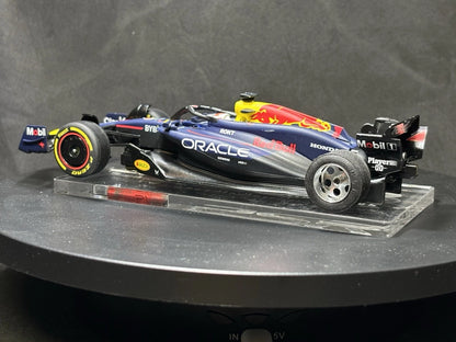 DIGITAL Red Bull F1 RB20 "M.Verstappen #1" 1/32 Scale Carrera Car32046