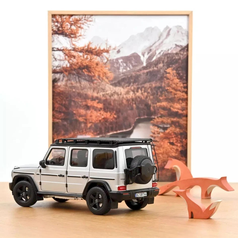 Mercedes-Benz G-Class Iridium Silver 2024 - 1/18 Scale - Norev - MTDNOR183030