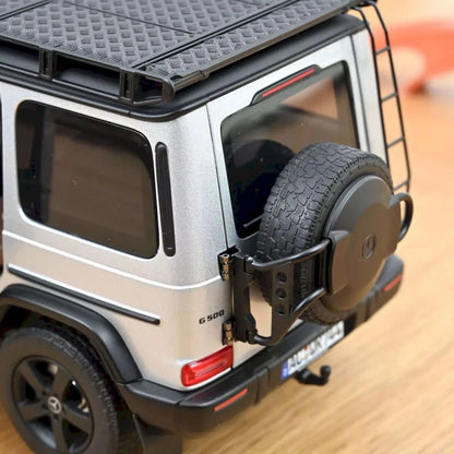 Mercedes-Benz G-Class Iridium Silver 2024 - 1/18 Scale - Norev - MTDNOR183030