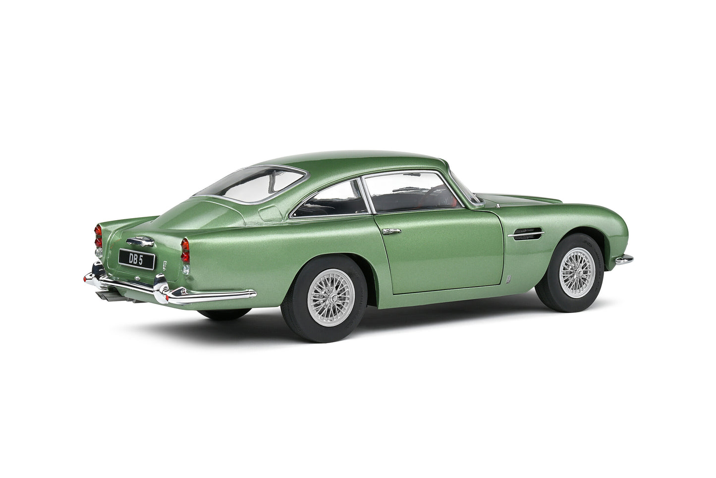 Aston Martin DB5 – Porcelain Green – 1964 1/18 Solido S1807102