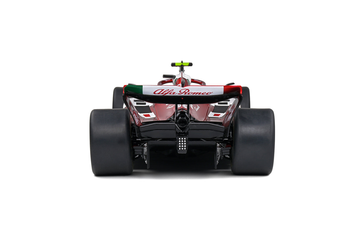 Alfa Romeo C42 – Canada GP – 2022 – Z.Guanyu 1/18 Solido S1810202