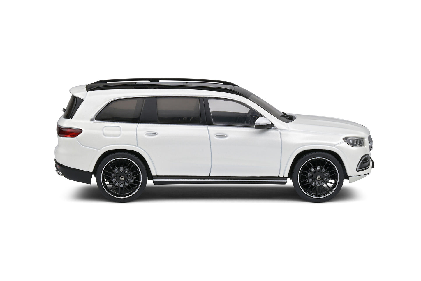 Mercedes-Benz GLS w/AMG Wheels – Diamond White – 2020 1/43 Solido S4303903