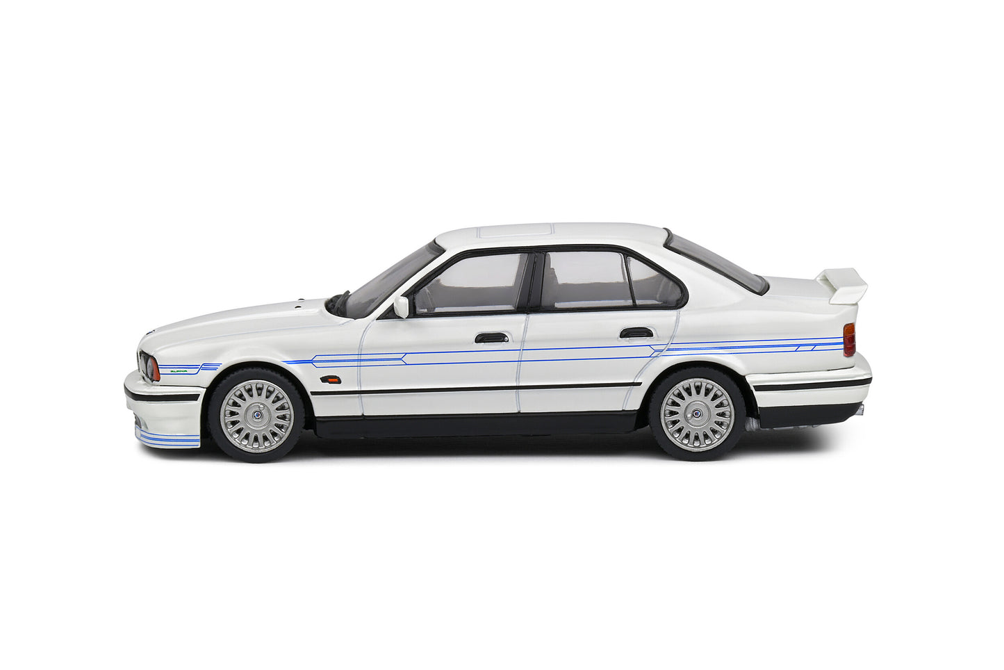ALPINA B10 (E34) – White – 1994 1/43 Solido S4310404