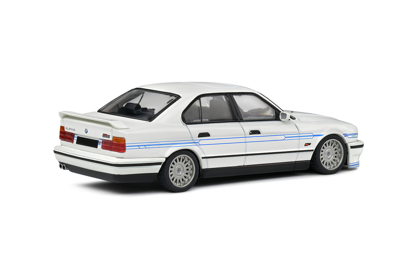 ALPINA B10 (E34) – White – 1994 1/43 Solido S4310404