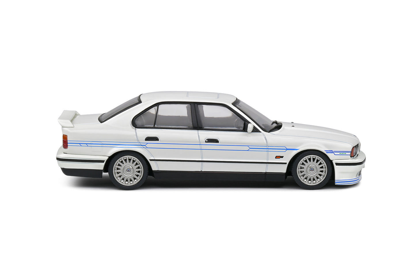 ALPINA B10 (E34) – White – 1994 1/43 Solido S4310404