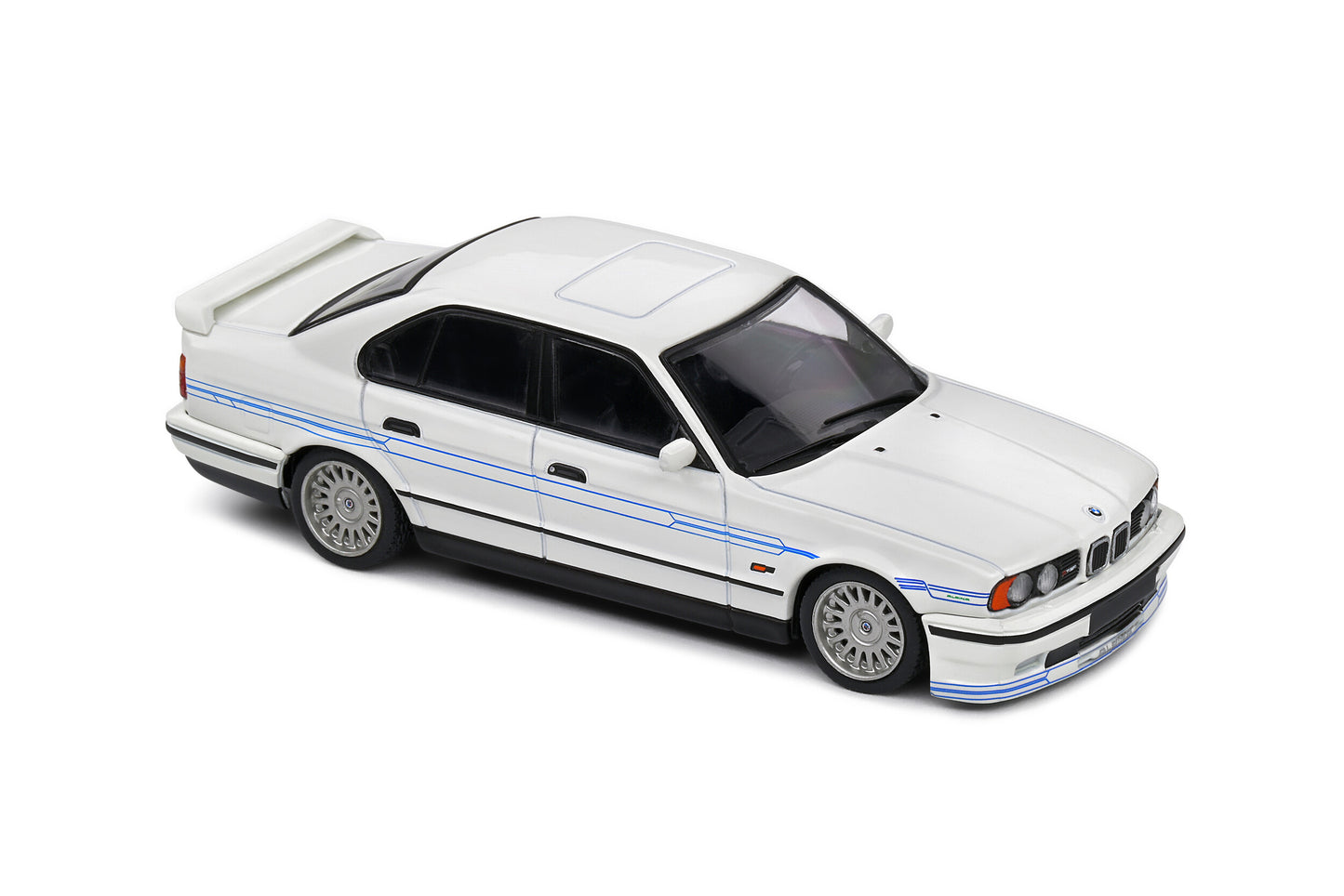 ALPINA B10 (E34) – White – 1994 1/43 Solido S4310404