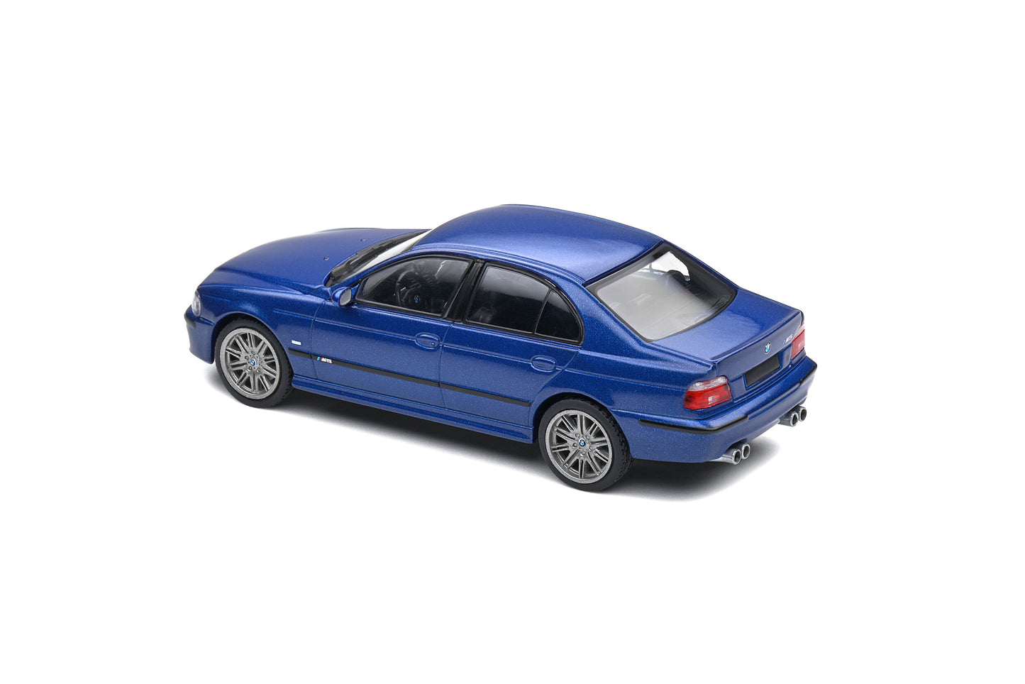 BMW M5 E39 – Estoril Blue – 2000 1/43 Solido S4310501