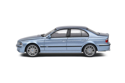 BMW M5 E39 – Silver Water blue – 2000 1/43 Solido S4310503
