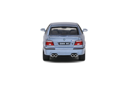 BMW M5 E39 – Silver Water blue – 2000 1/43 Solido S4310503