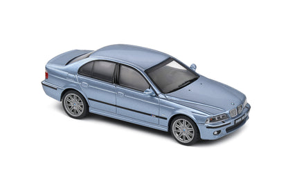 BMW M5 E39 – Silver Water blue – 2000 1/43 Solido S4310503