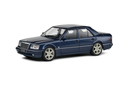 Mercedes-Benz W124 E60 AMG – Nautical Blue – 1994 1/43 Solido S4313203